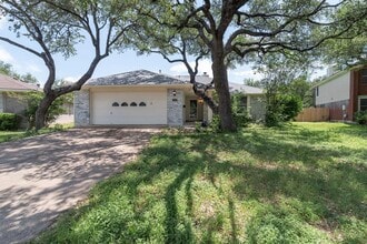 Building Photo - 2607 Beechnut Trce