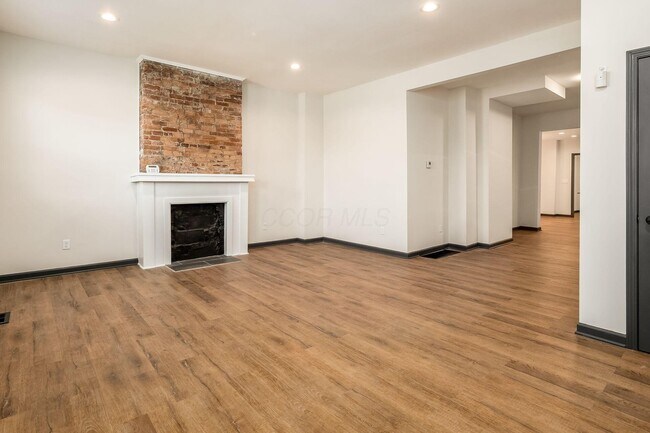 Building Photo - 28 Rodgers Ave