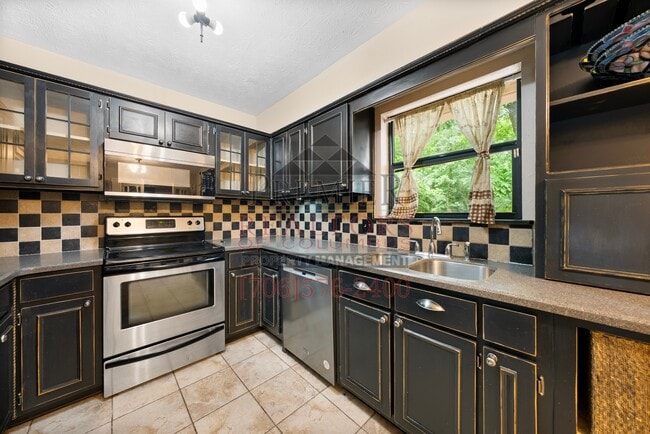 Building Photo - 4645 Wimbish Ct