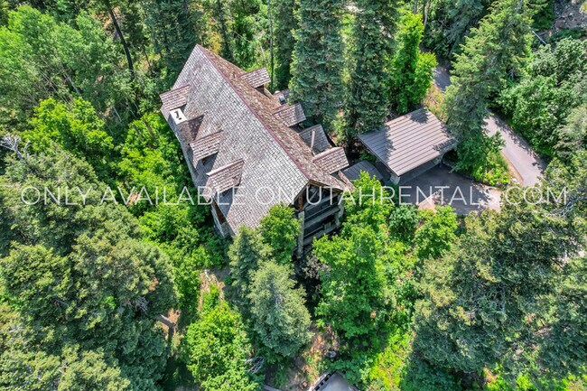 Building Photo - 2718 Stewart Rd