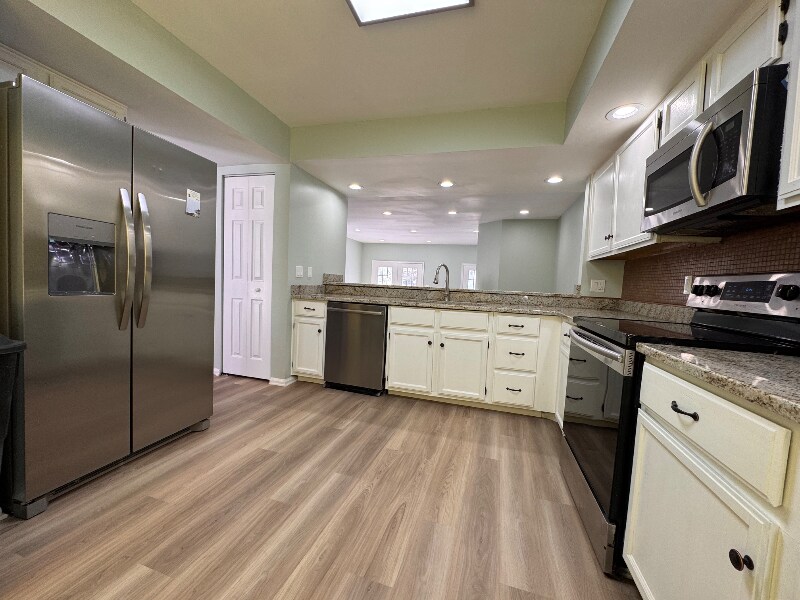 Building Photo - 106 Franklin Ct