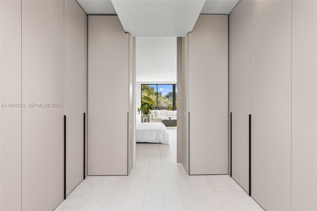 Building Photo - 773 NE 77th Terrace