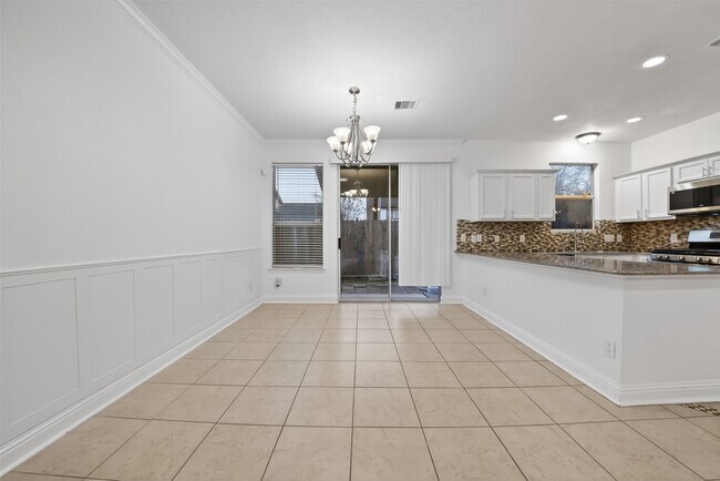 Building Photo - 13150 Lawsons Creek Ln