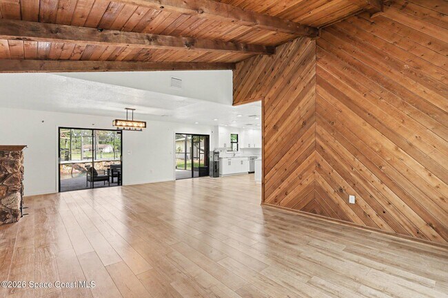Building Photo - 3200 N Tropical Trail