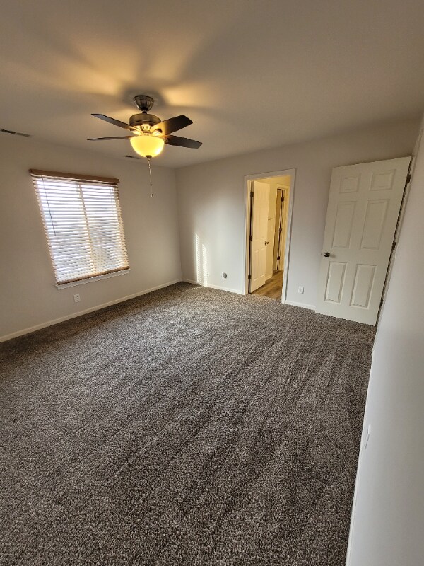 Building Photo - 22241 W Niagara Trail