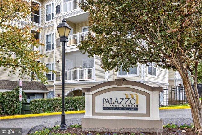 Building Photo - 4561 Strutfield Ln