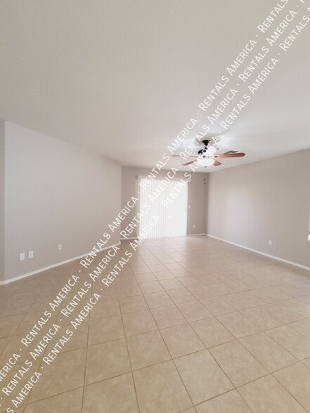 Building Photo - 776 E Cowboy Cove Trail