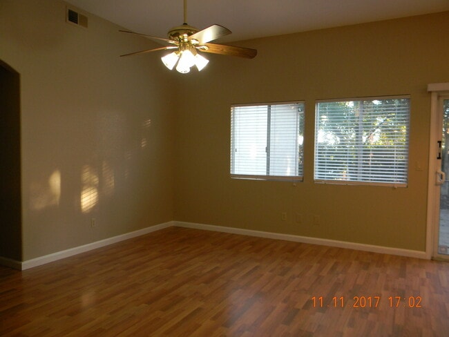 Building Photo - Roseville, Cresleigh Highlands, Near Galleria Mall, Single Story 3/4 Bed/office , Gardner, Patio ...