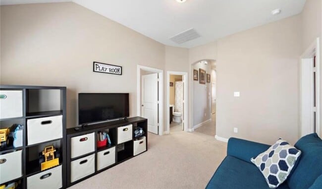 Building Photo - 8727 Seguin Cove Ln