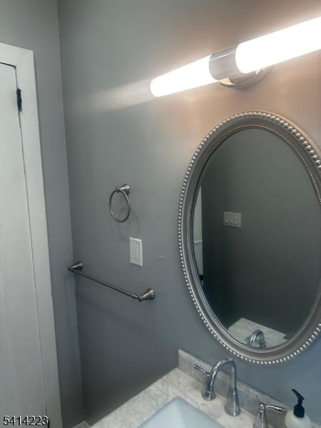 Building Photo - 12 Hawthorne Ave