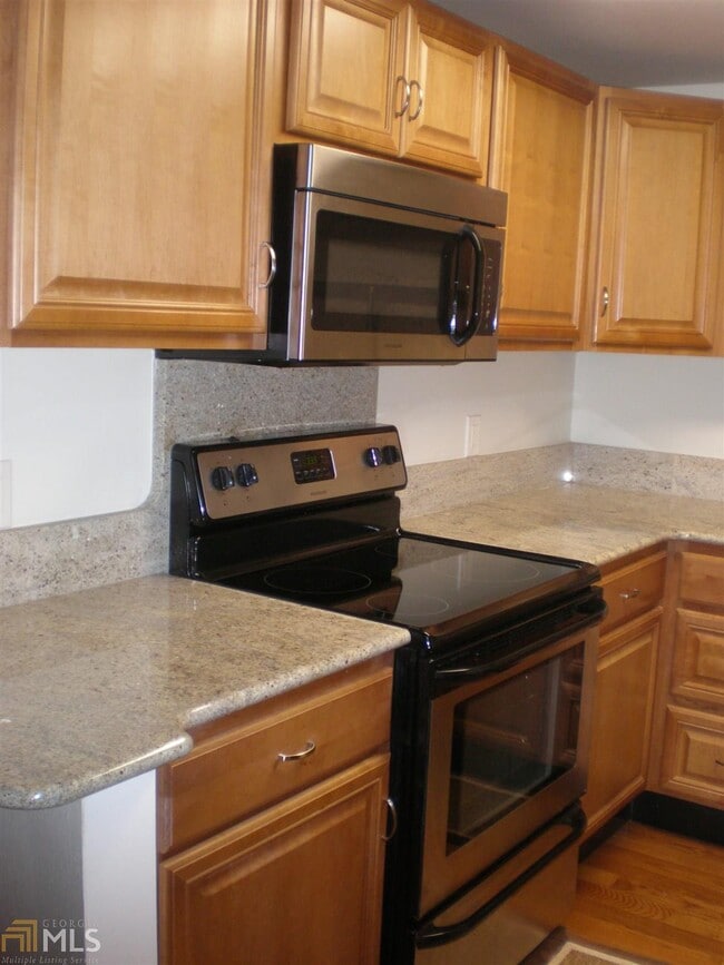 Building Photo - 1962 Spectrum Cir