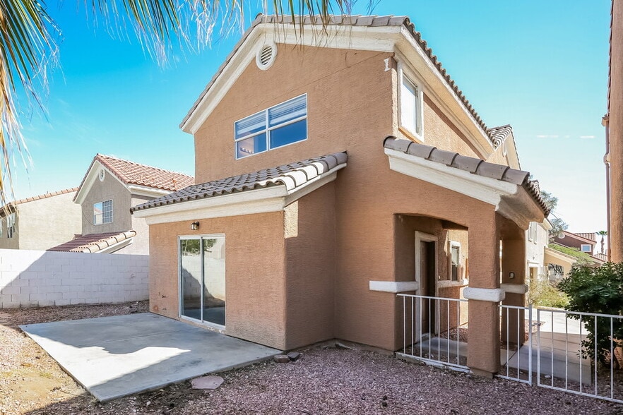 Building Photo - 1468 Little Spring Ct