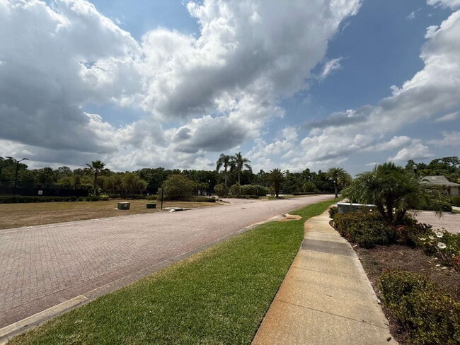 Building Photo - Elegant 5-Bedroom Home in Coveted Cory Lak...