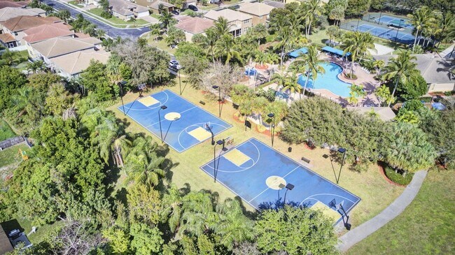 Building Photo - 5029 Starblaze Dr