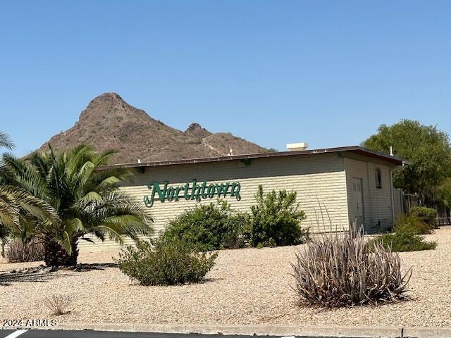 Building Photo - 2353 E Betty Elyse Ln