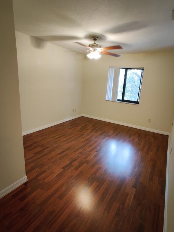 Building Photo - 165 Springwood Circle unit D