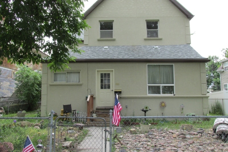 Building Photo - 800 6th Ave N