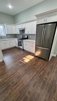 Building Photo - 3401 Hudson Ave