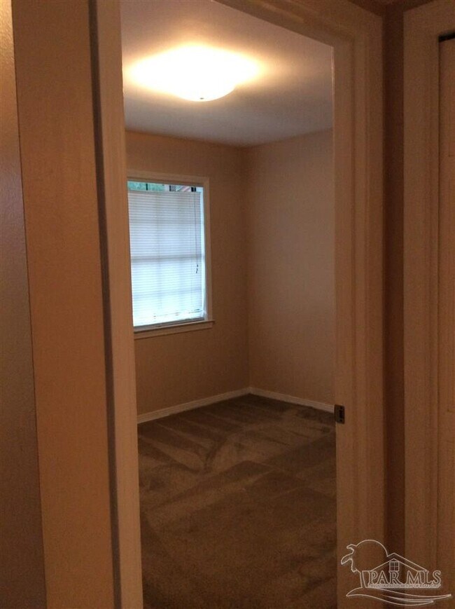 Building Photo - 2361 Sugartree Ct