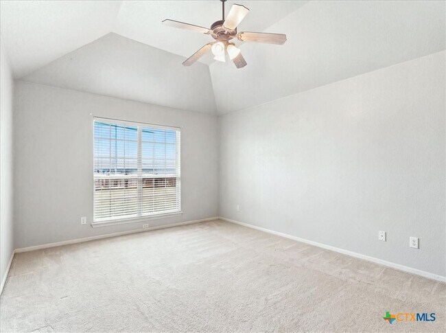 Building Photo - 1200 Lancelot Dr