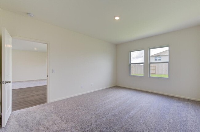 Building Photo - 5903 Grantgrala Dr