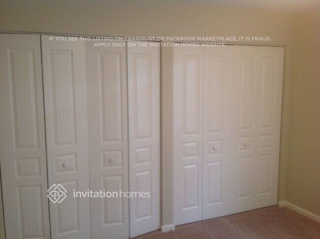 Building Photo - 5000 Northern Lights Dr