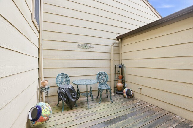 Building Photo - 14117 Briarsage Ct