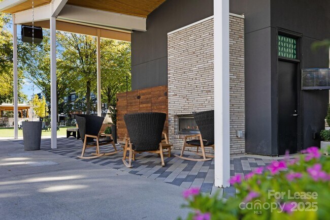 Building Photo - 17331 Villanova Rd