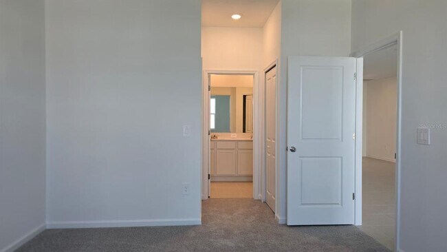 Building Photo - 4822 Katrina Dr