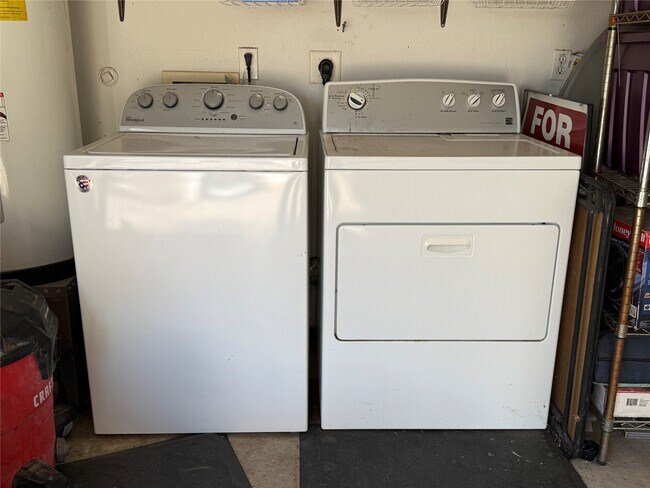 Building Photo - 334 W 22nd St