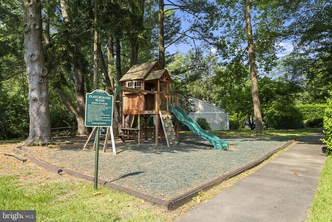 Building Photo - 11331 Headlands Ct
