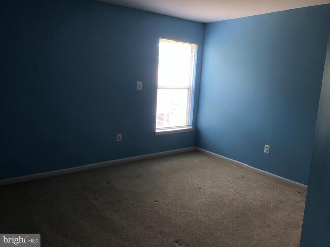 Building Photo - 46902 Wesleyan Ct