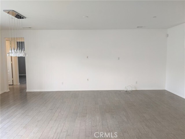 Building Photo - 5983 Ginger Dr