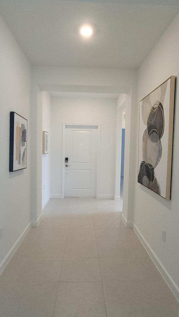 Building Photo - 16105 SW 149th Ave