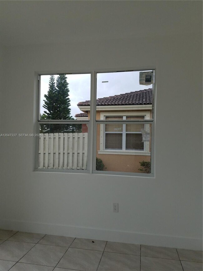 Building Photo - 10926 SW 236th Terrace