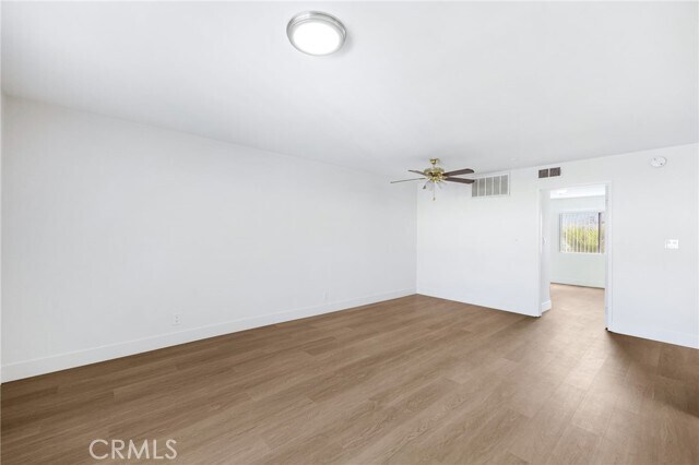 Building Photo - 1021 Linden Ave