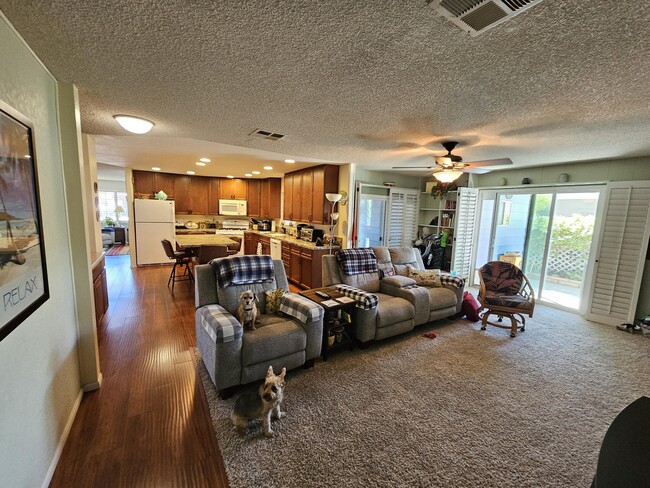 Building Photo - 73892 Line Canyon Ln