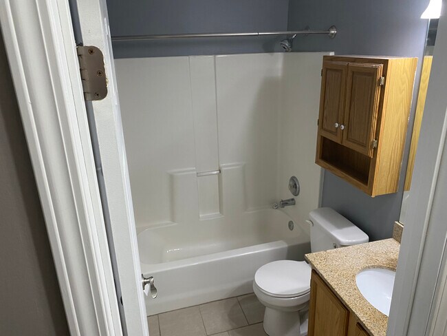 Building Photo - 662 Loch Carron Dr