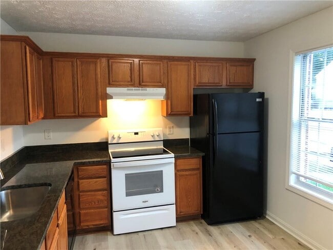 Building Photo - 4434 Logan Way
