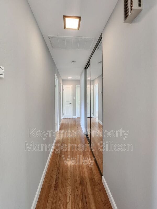 Building Photo - 22423 St Andrews Ave