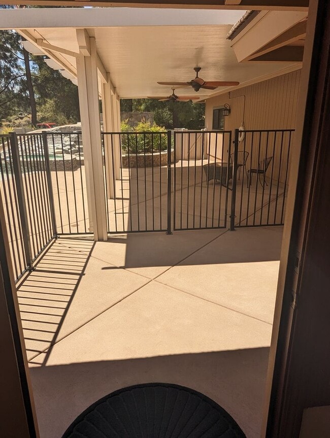 Building Photo - Luxury 5 Bedroom Home in Palo Verde Ranch