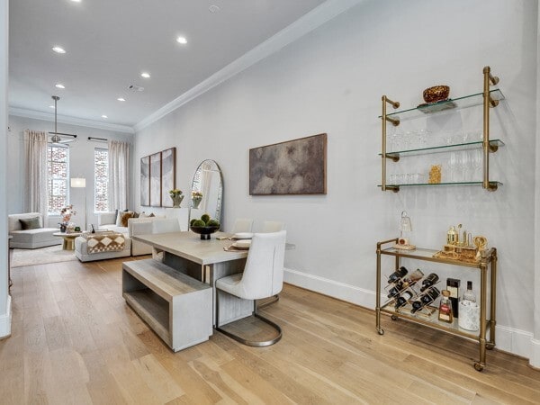 Building Photo - 8744 Park Kolbe Ln