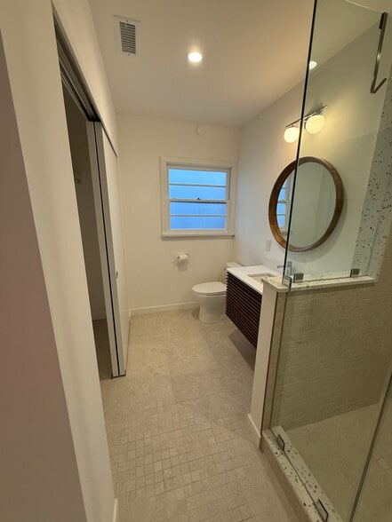 Master Bath with Ample Closet Space - 1156 S Highland Ave