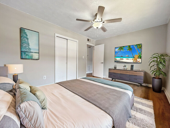 Building Photo - The Guild Apartments