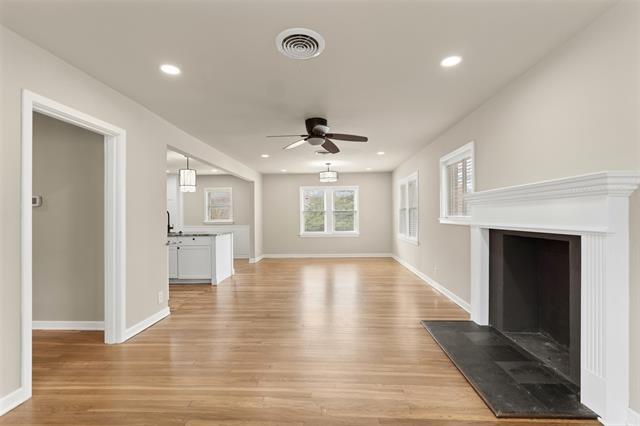 Building Photo - 4137 Pershing Ave