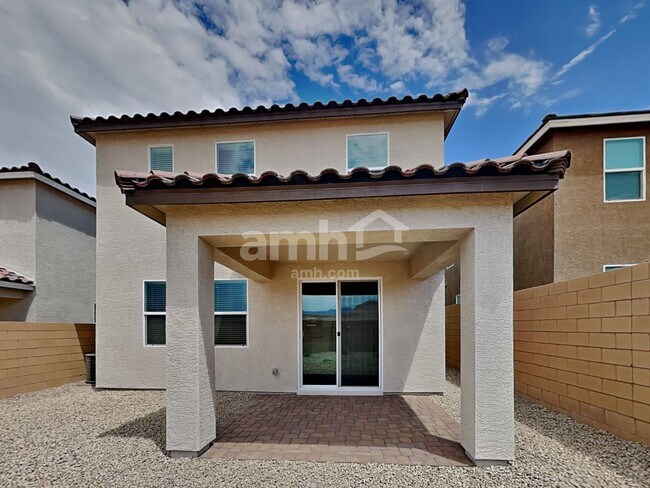 Building Photo - 11159 Magallanes St