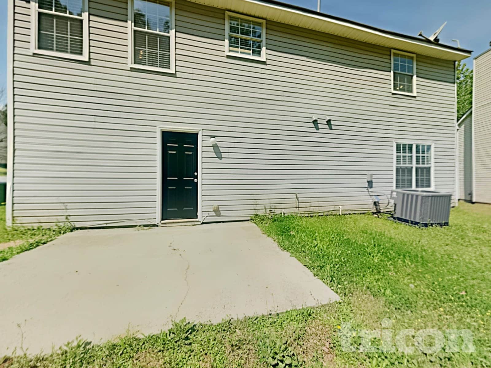 Building Photo - 6053 Crooked Creek Dr.