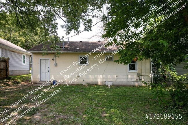 Building Photo - 1400 W Brower St