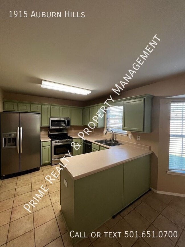 Building Photo - 1915 Auburn Hills Dr