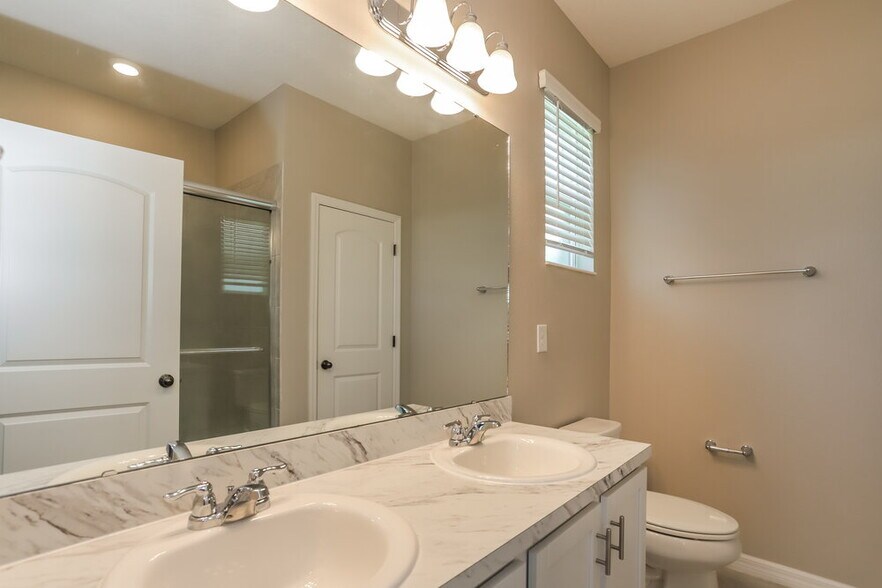 Building Photo - 11237 Gold Compass St